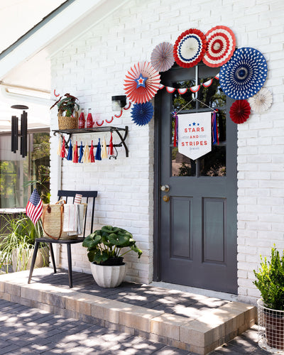 Decorate Like a Patriotic Pro This Fourth of July!