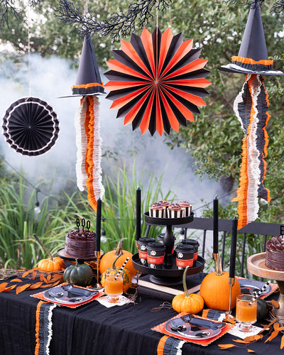 Host a hauntingly fun outdoor dinner party!