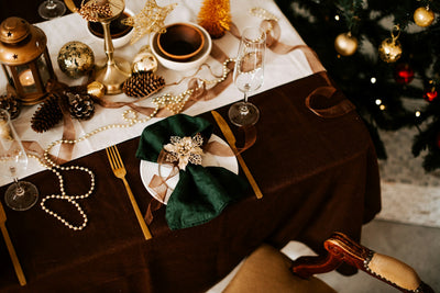 Decorating for a Christmas Cocktail Party: Elegant Tipss and Idea