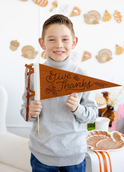 Acorns Give Thanks Felt Pennant