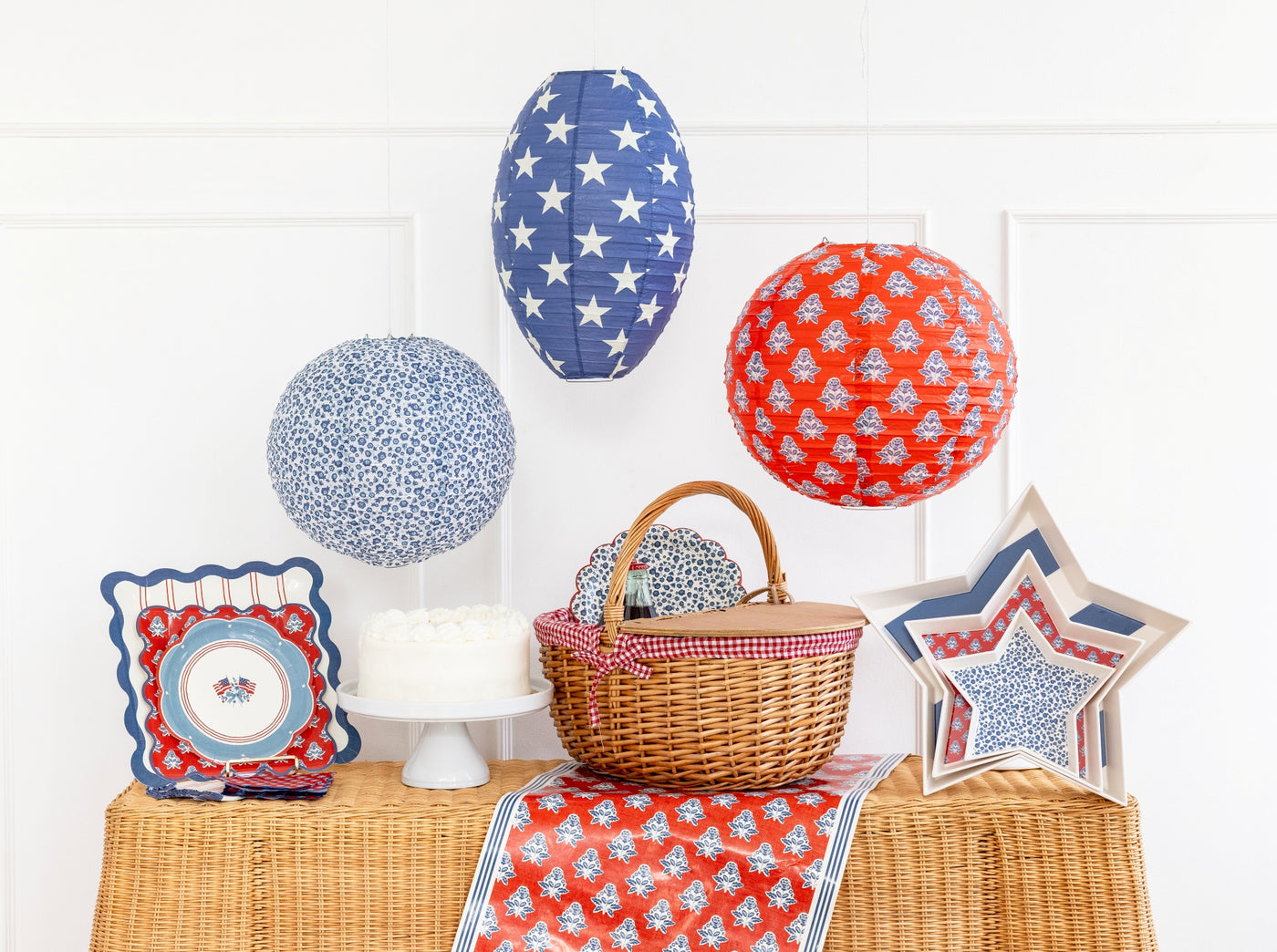 Hanging Lantern Balls.