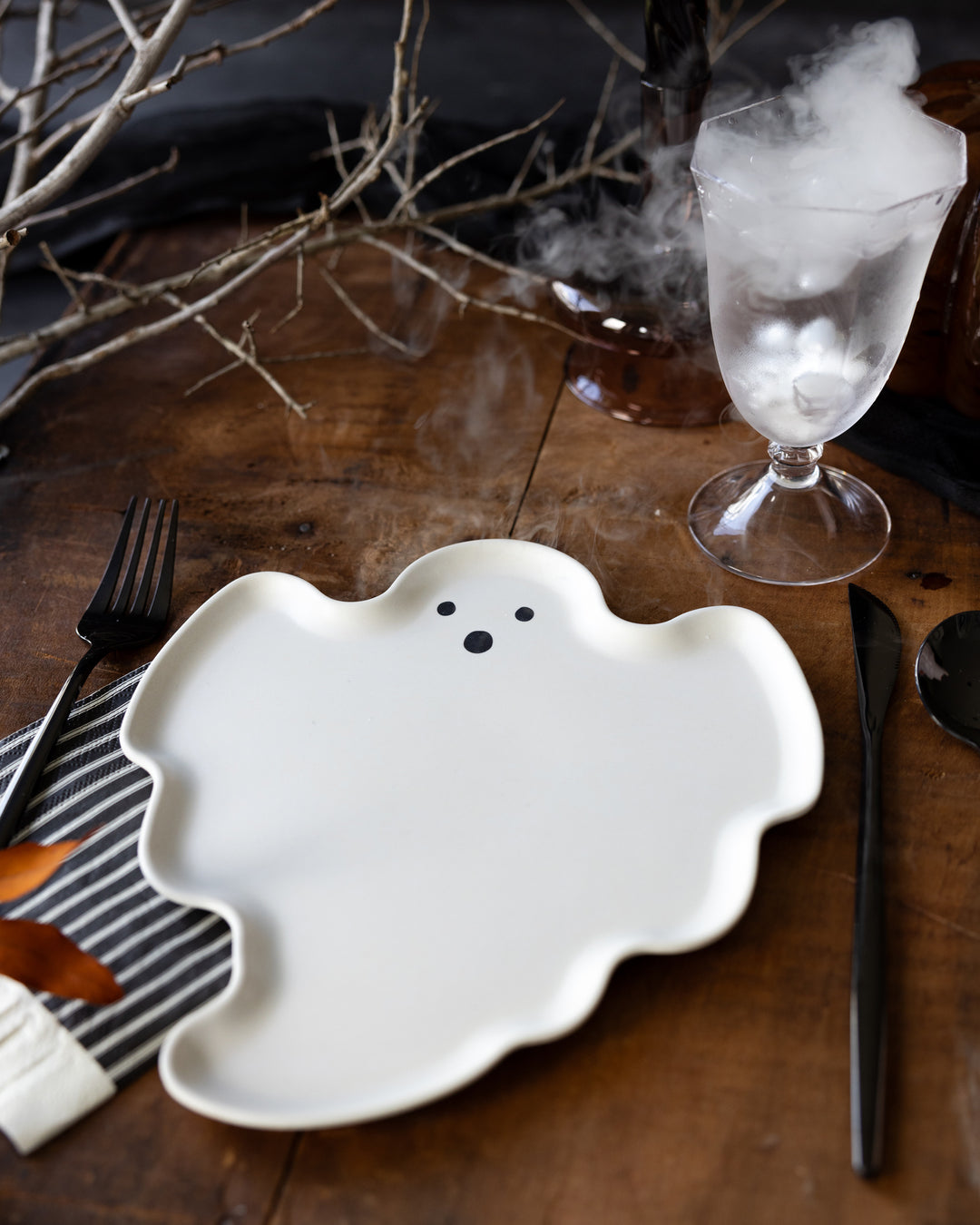 食器 immer flow Ghost Plate Ghost Shaped Bamboo Plate Set.