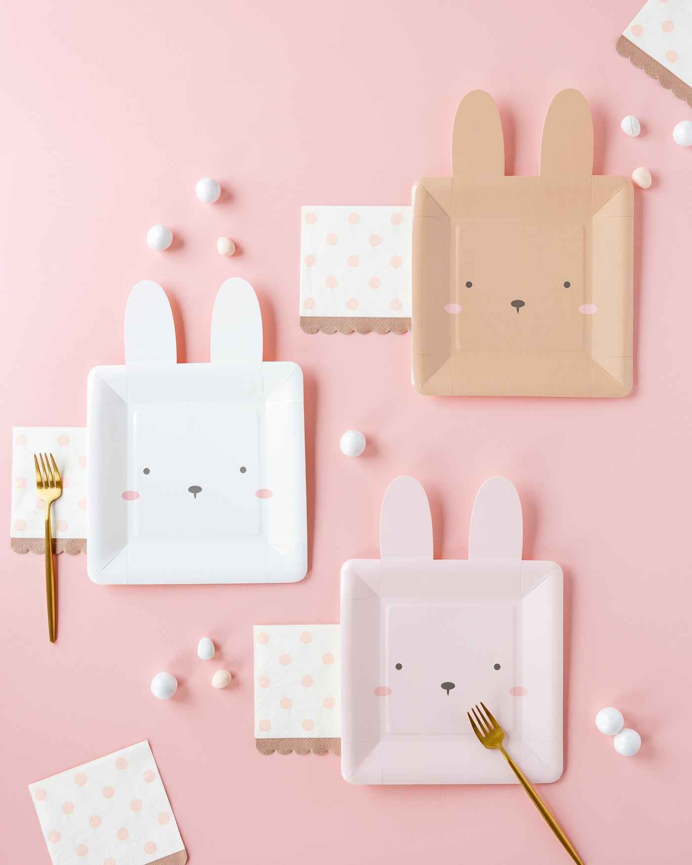 Neapolitan Bunny Plate Set