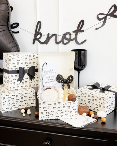 Tying the Knot Treat Box