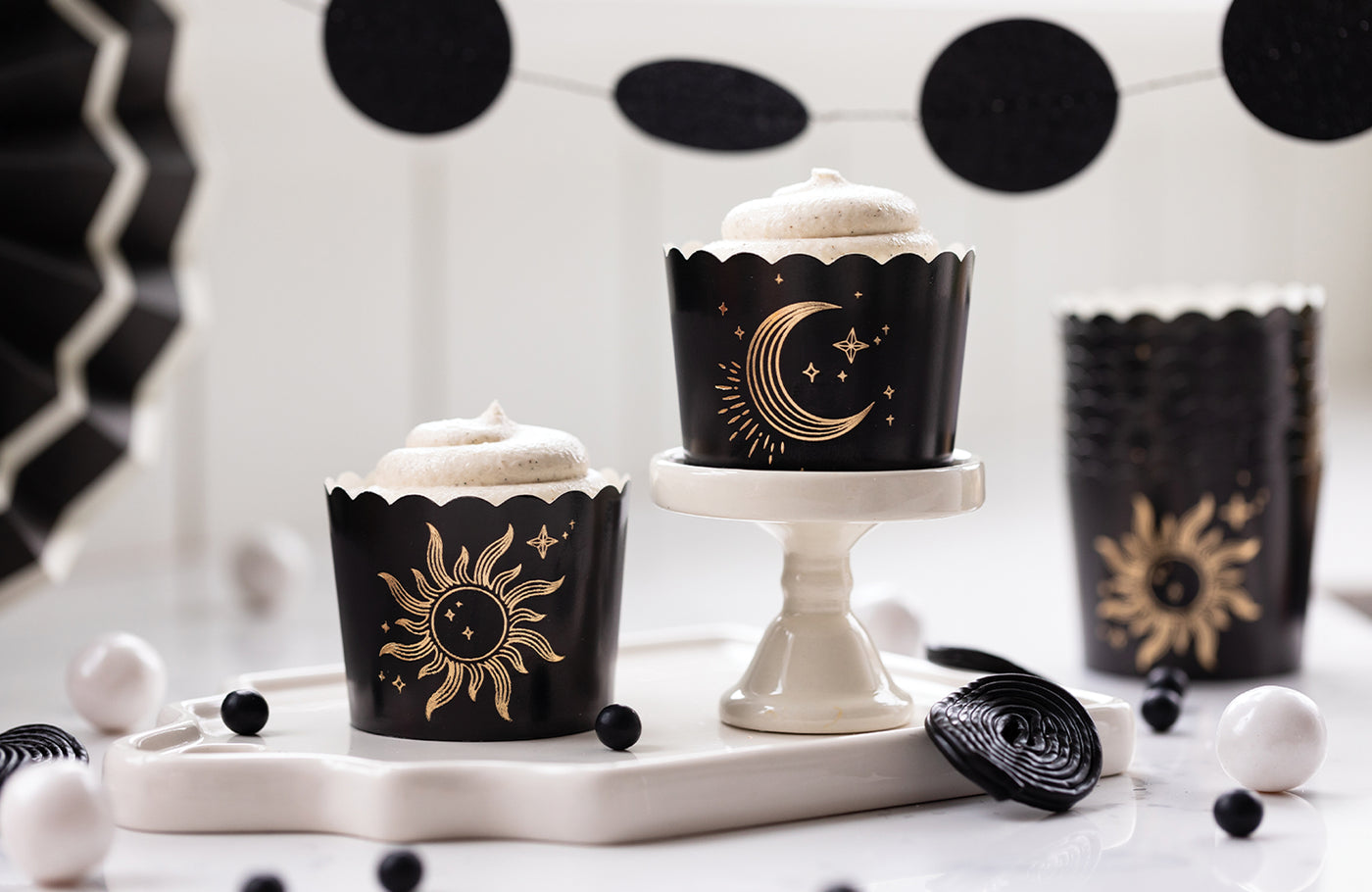 Foil Celestial Moon/Sun Food Cups (36 pcs)