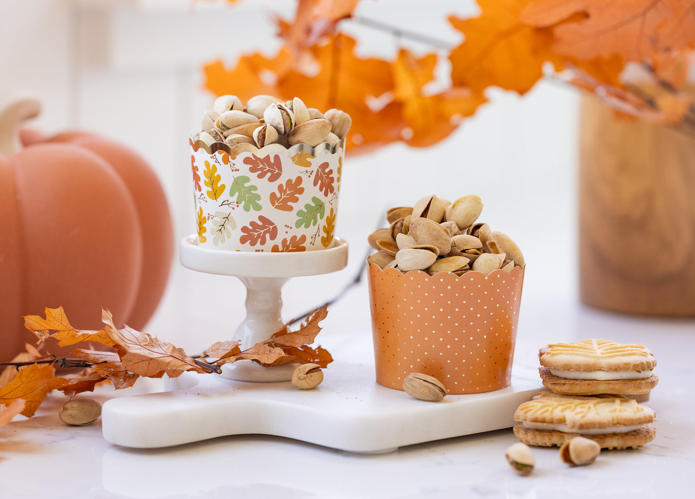 Gold Foil Autumn Leaves 5 oz Baking Cups