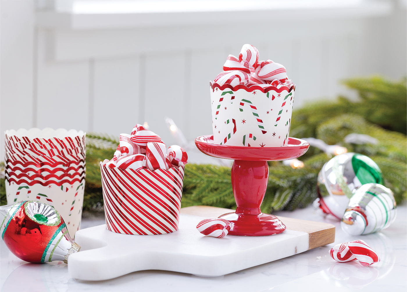 Red Foil Candy Stripes 5 oz Baking Cups