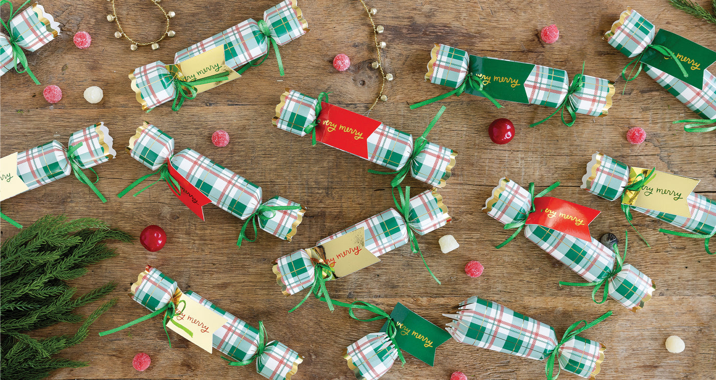 Christmas Plaid Crackers