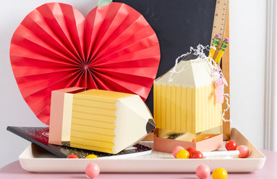 Pencil Shaped Treat Box (12 ct)