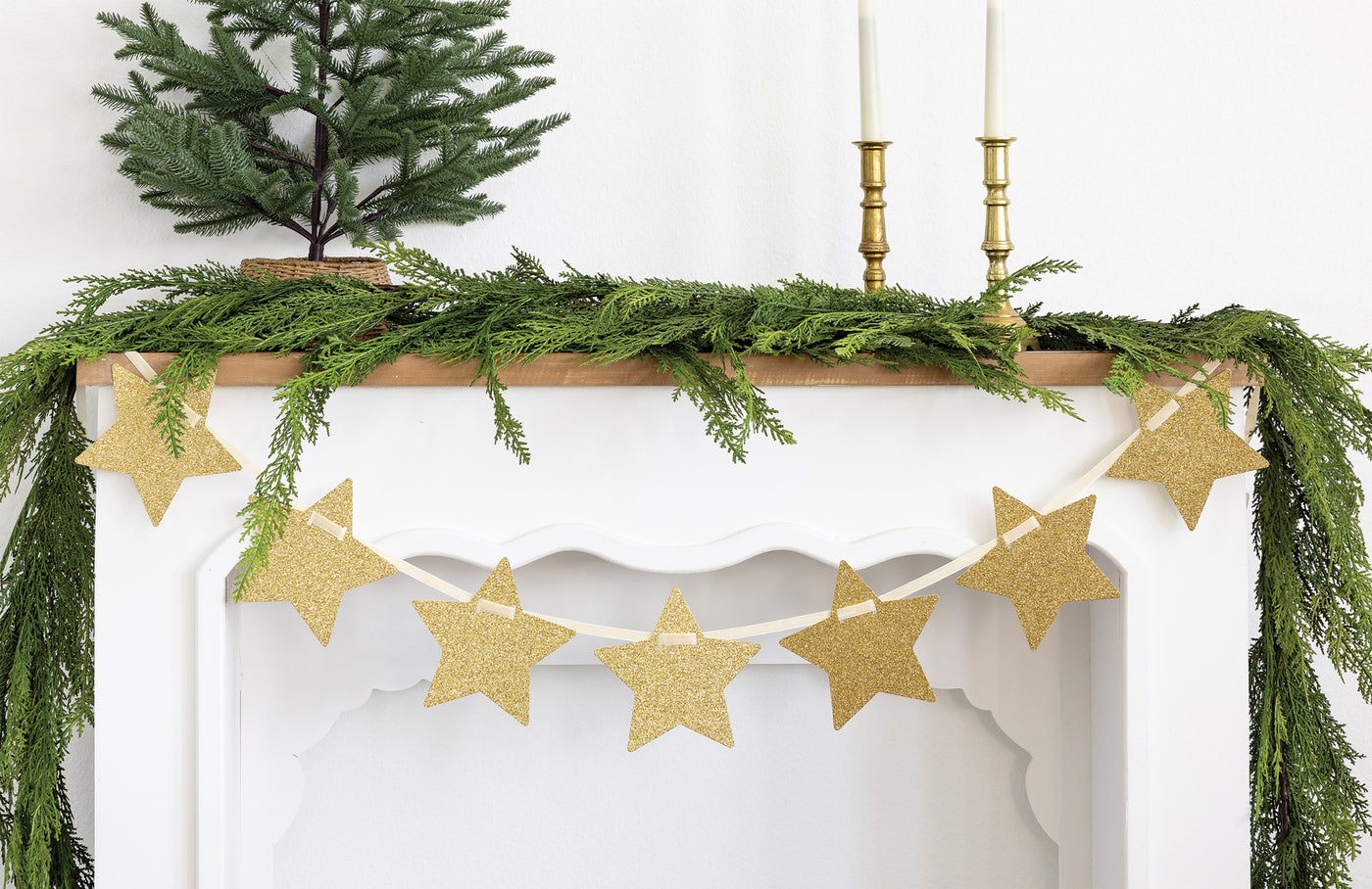Chunky Gold Glitter Star Banner