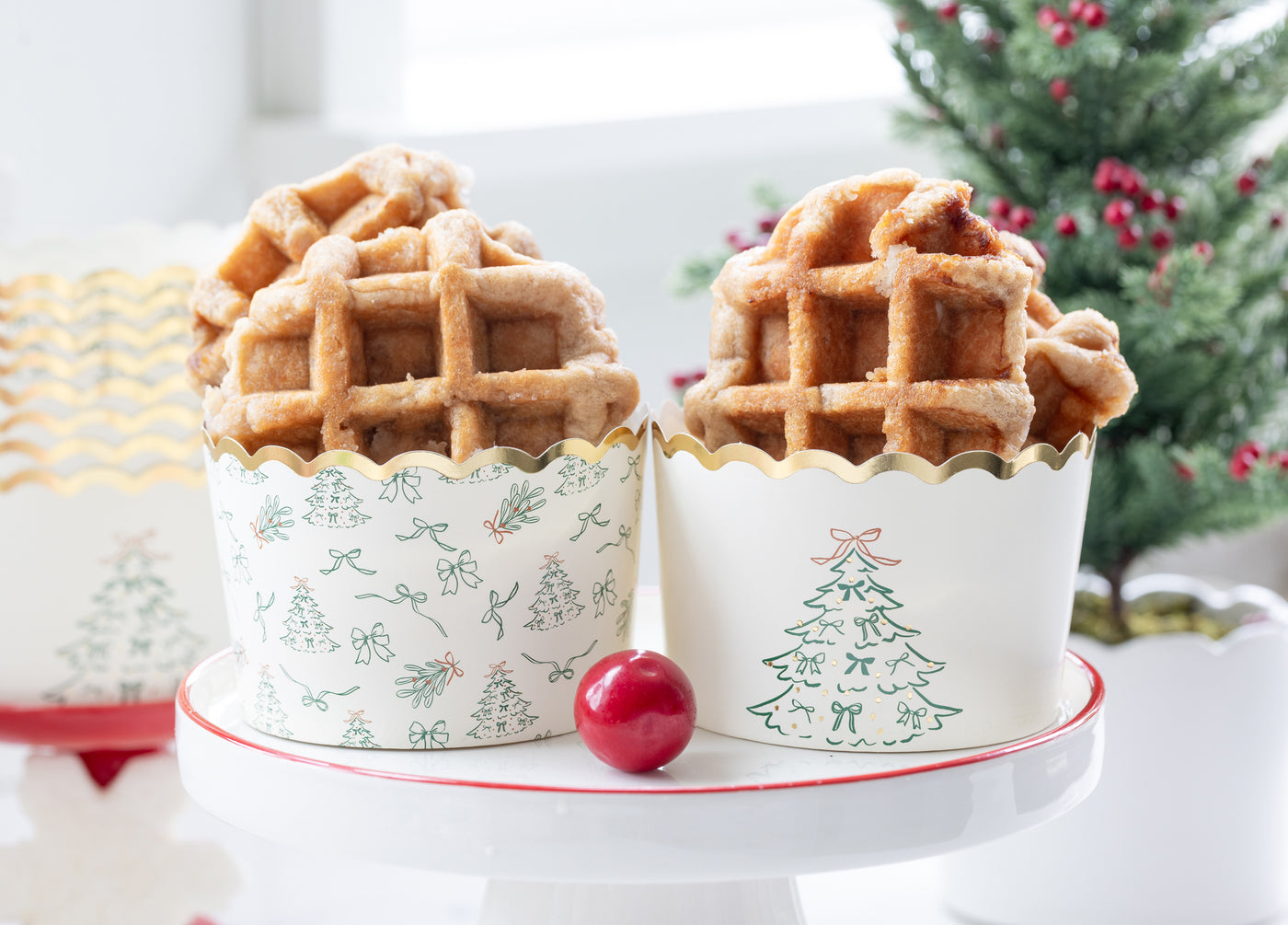 Foil JUMBO Green Sketched Trees 8 oz Baking Cups