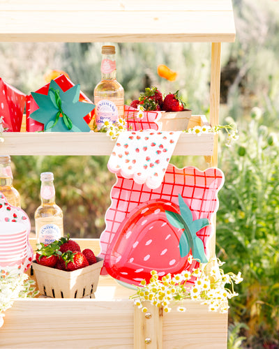 Strawberries Dinner Napkin