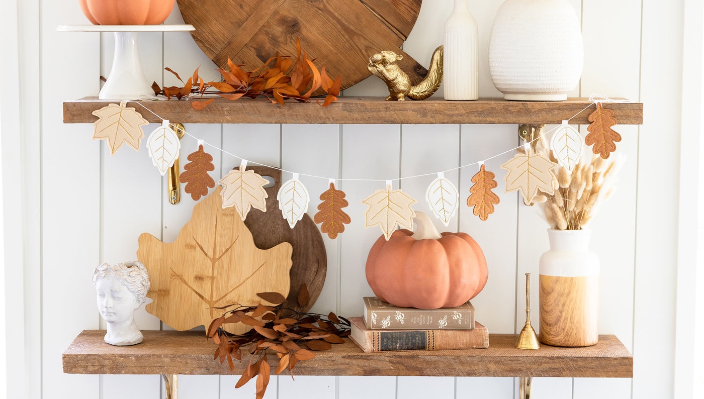 Leaf Wood Cutting Board