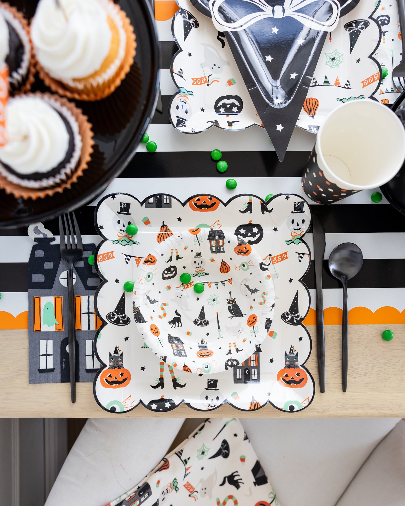 Tricks & Treats Paper Bowls