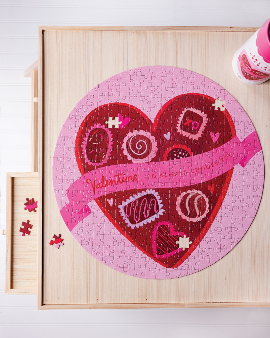 Box of Chocolates Puzzle 320 pcs.