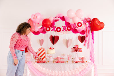 Scalloped Striped Heart Plate