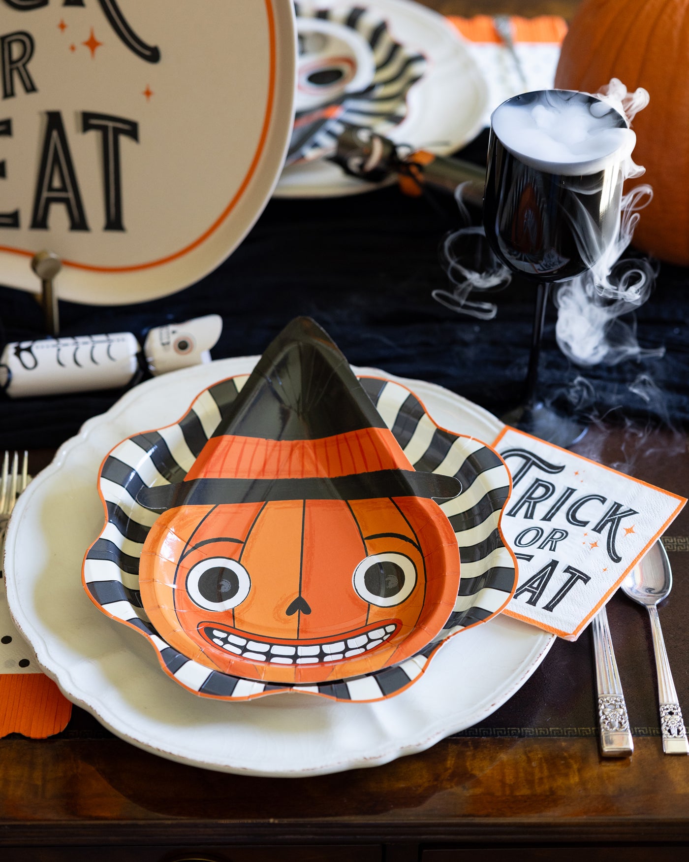 Vintage Halloween Character Paper Plate Set