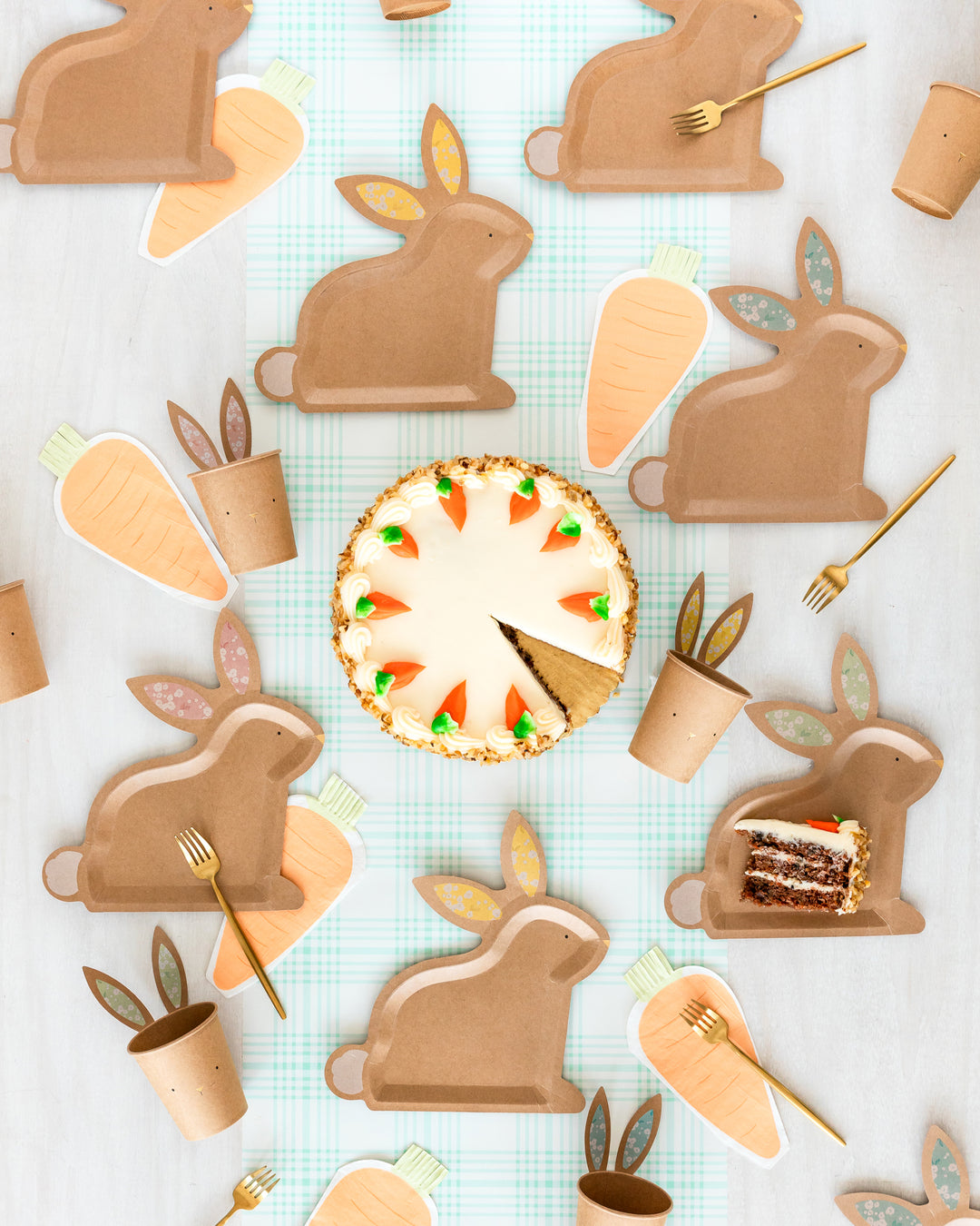 Occasions By Shakira - Kraft Bunny Shaped Plate Set|My Mind's Eye.