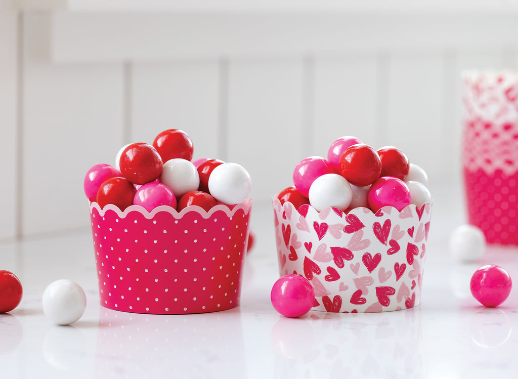 JUMBO Lavendar Lots of Hearts 8 oz Baking Cups (40 ct)